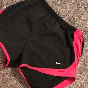 Nike short